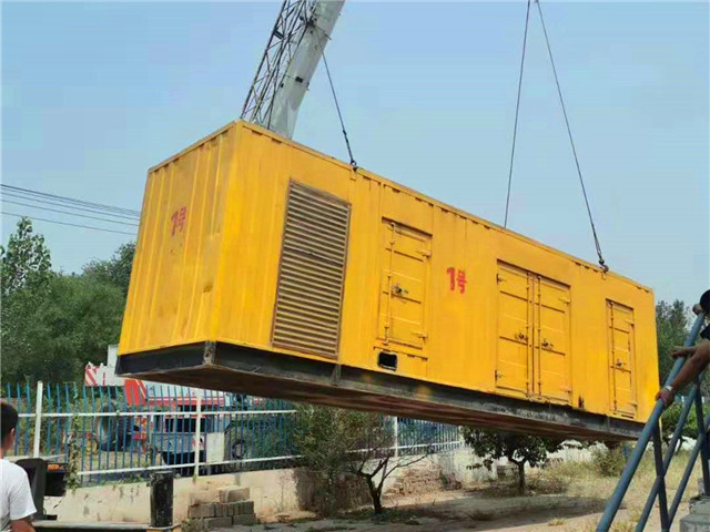 泾阳300KW柴油发电机组油耗是多少？